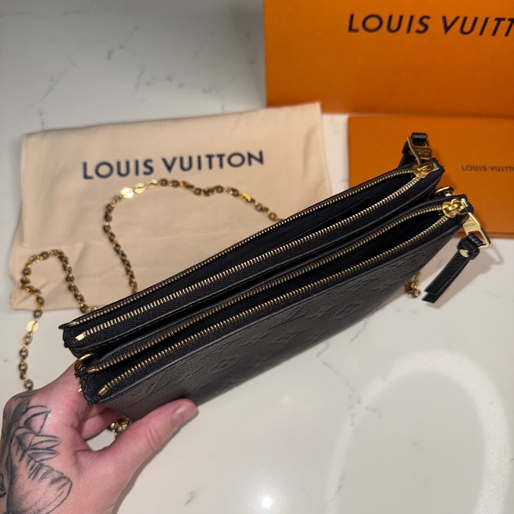 Louis Vuitton Double Zip Pochette in Black Empriente Monogram - Picture 6 of 13